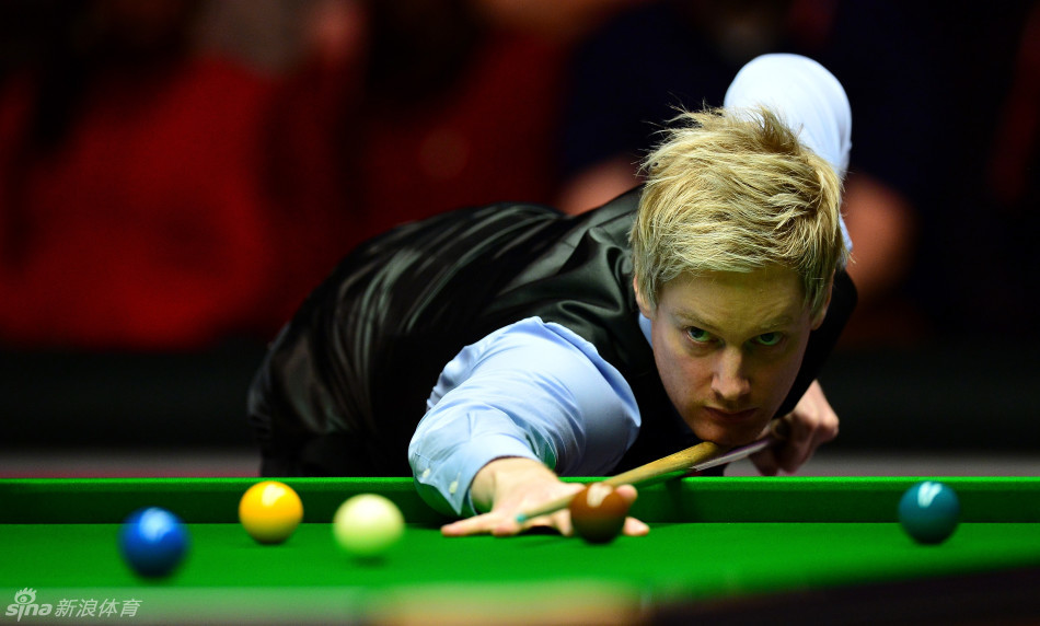 面前展现出 面前展现出