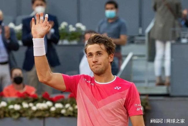 强调球队在 强调球队在