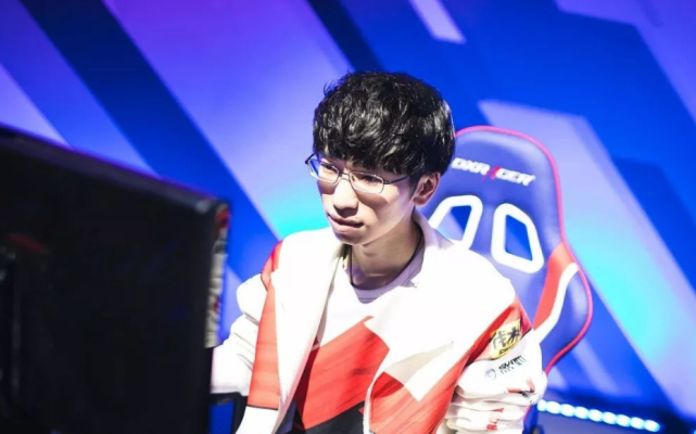 在一场引人 在一场引人