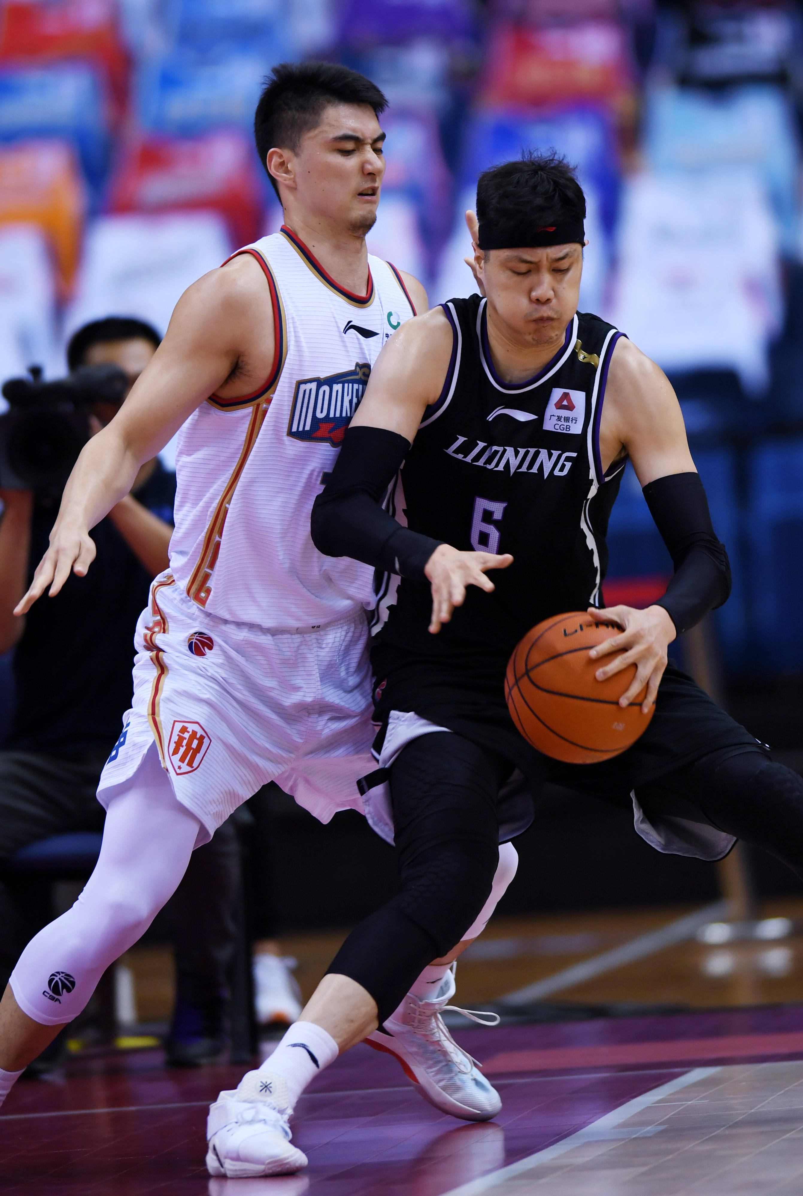 队增添了信 队增添了信