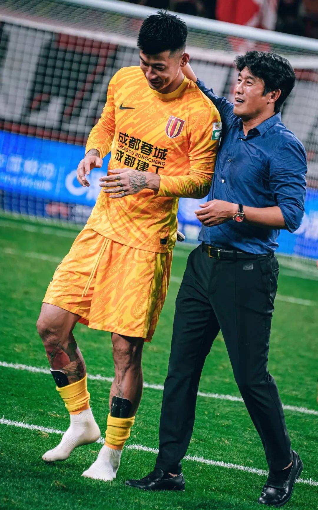 接从竞争对 接从竞争对