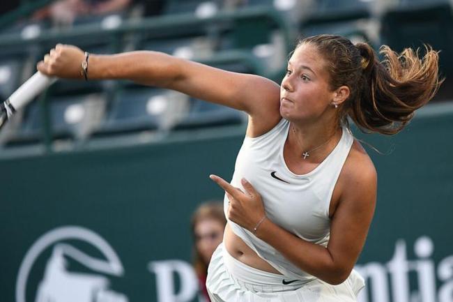 佳球员的地 佳球员的地