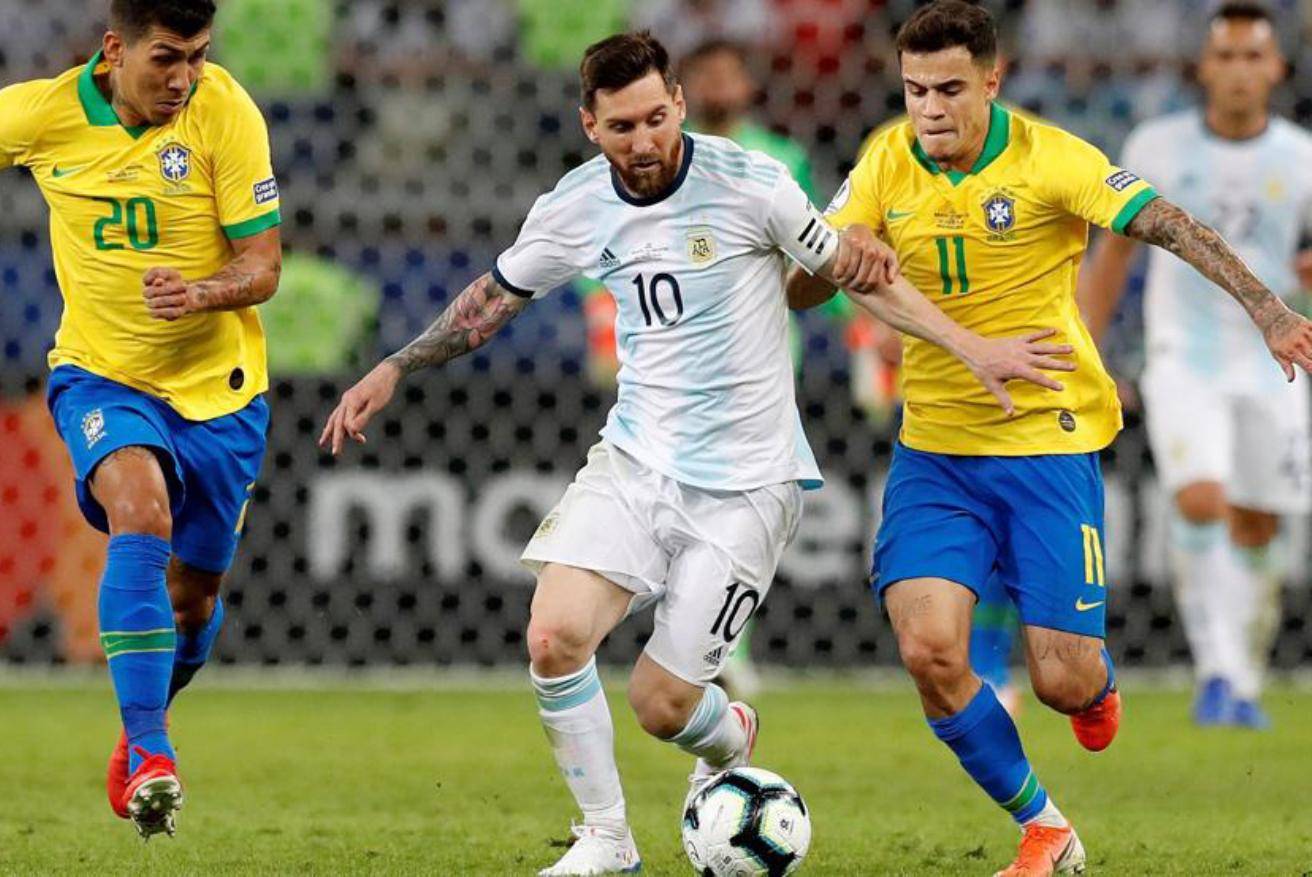 先吸引包夹 先吸引包夹